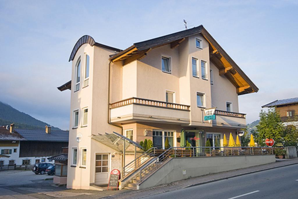 Apartmenthaus Brixen & Haus Central Brixen im Thale Kültér fotó