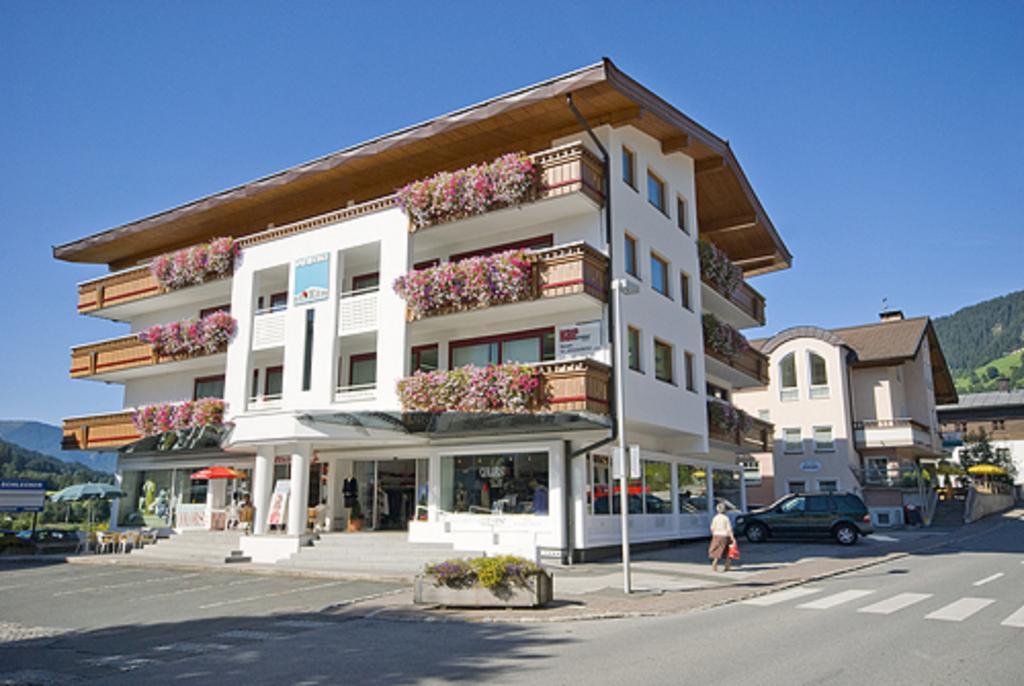 Apartmenthaus Brixen & Haus Central Brixen im Thale Kültér fotó
